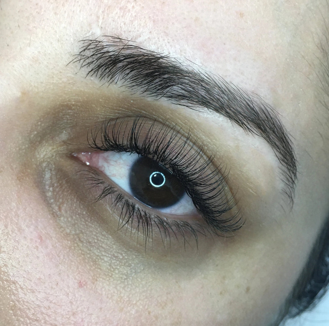 Elleebana Classic Lash Extensions Advanced In-House Course